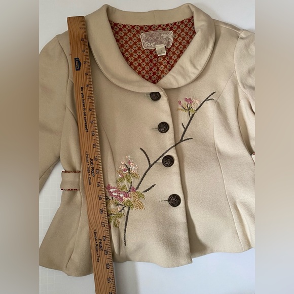 Nick & Moe (L) cream blazer - Beautiful embroidery & lining w/ a vintage feel - Picture 2 of 16